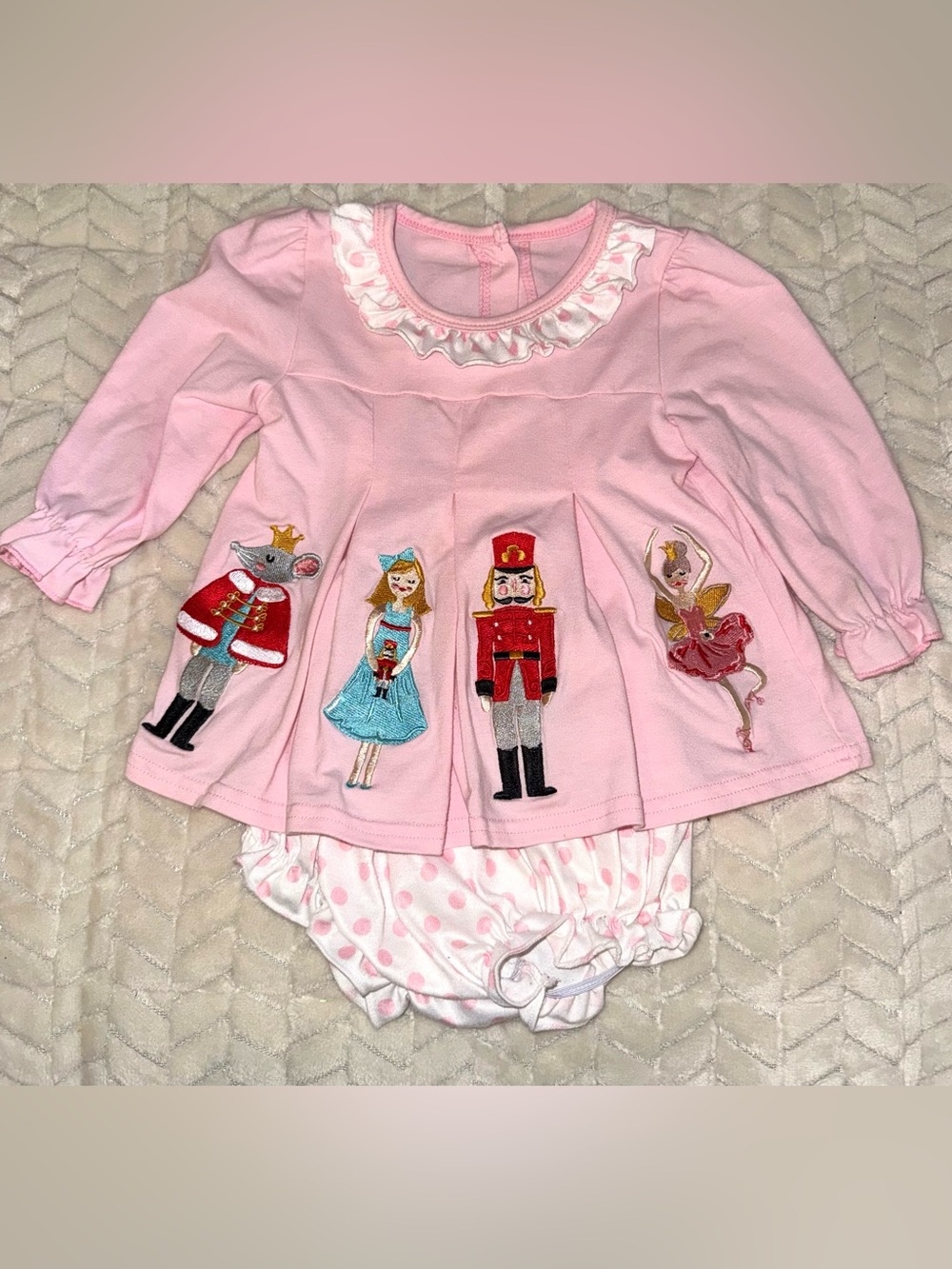 Boutique toddler set w/ embroidered Nutcracker characters & bloomers, sz 6-12 mo